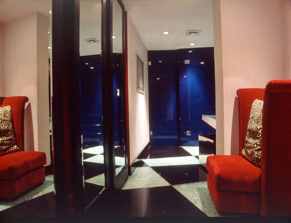 The Park Chennai Hotell Exteriör bild The interior of the restaurant